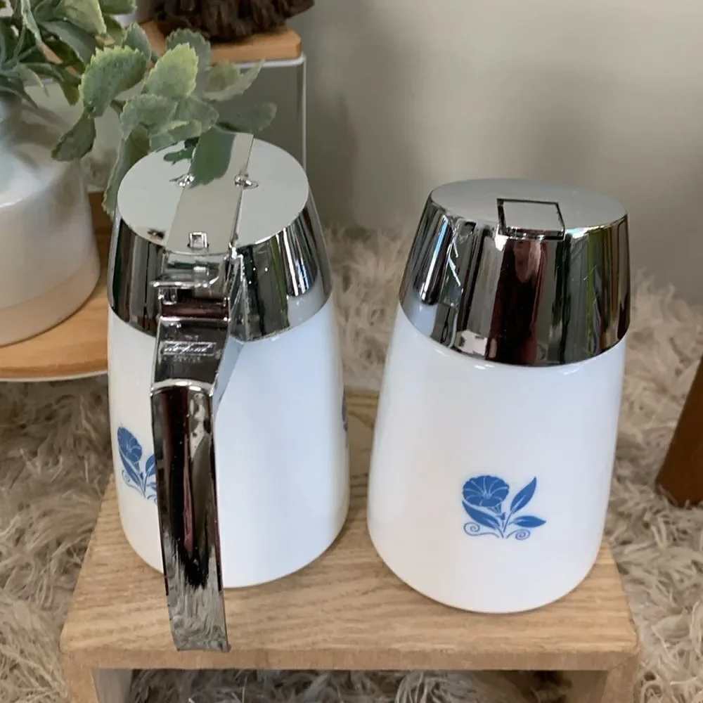 Vintage Santa Barbara Dispensers Dripcut Starline White With Blue Floral‎ Design